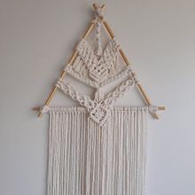 Meu projeto do curso: Introdução à tapeçaria em macramê. Un proyecto de Artesanía, Diseño de complementos, Macramé, Tejido y Diseño textil de rosangeladaiane_soares - 06.09.2024