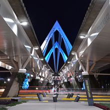 PUENTE MATUTE REMUS. Photograph project by LilySis - 09.10.2024