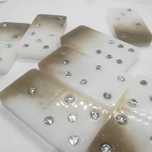 Handmade with love in resin . % manebarn tarafından hazırlanan Sanat ve El Sanatları projesi - 09.10.2024