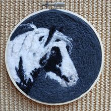 Needle Felting: Horse Portrait with Wool Ein Projekt aus dem Bereich H und werk von wiehermal - 15.09.2024