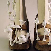 Shröm . Animasi, Arahan Seni, Seni, Kerajinan, Desain Karakter, Desain Set, Film, Kreativitas, Mendongeng, pemodelan 3D, Desain Sepatu, Desain Suara, Stop Motion, Seni Konsep, Seni Serat, Desain Tekstil, Desain Kostum, Dan Narasi proyek oleh Elsa Diez - 01.12.2023