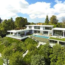 Mansion moderna. Architecture, and Traditional illustration project by seriofrosty - 09.22.2000