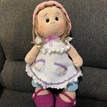 Mi proyecto del curso: Elaboración de muñecas amigurumi románticas. Amigurumi, Arts, Crafts, Crochet, Fiber Arts, Textile Design, To, and Design project by Valentina Jiménez - 09.29.2024