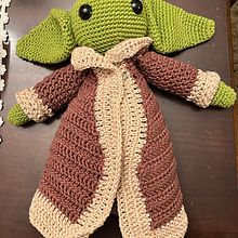 My project for course: Amigurumi: Creation of Characters through Crochet. To, Design, Arts, Crafts, Fiber Arts, Crochet, Amigurumi, and Textile Design project by Vanessa Favaro - 10.01.2024