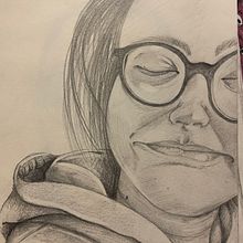 Portrait au crayon. Un projet de Dessin au cra , et on de Frederique Mertens - 02.10.2024