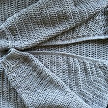 Mi proyecto del curso: Top-down: prendas a crochet de una sola pieza. Projekt z dziedziny Sz, dełkowanie, Projektowanie mod, DIY,  Tkactwo, Wzornictwo tekst i liów użytkownika araizgm80 - 03.10.2024