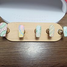 Mi proyecto del curso: Introducción al nail art. Projekt z dziedziny Malarstwo dekorac, jne, Design, Trad, c, jna ilustracja,  Malarstwo i Pattern design użytkownika Dafne Bahamonde Díaz - 23.09.2024
