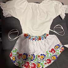 My project for course: Upcycling for Beginners: Sustainable Fashion Design. Fashion Design, Patternmaking, Dressmaking, Sewing, Upc, and cling project by zuzana_maklakowska - 09.28.2024