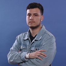 Sobre mi | Mi proyecto del curso: Técnicas de escritura para vender ideas. Un progetto di Comunicazione, Cop, writing, Scrittura e Content Writing di Gianluca Pintos - 02.10.2024