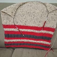 Mi proyecto del curso: Introducción al tejido de punto de prendas oversize. Projekt z dziedziny Projektowanie dodatków, Projektowanie mod,  Tkactwo i Dziewiarstwo Ręczne użytkownika Andrea Clark - 05.10.2024