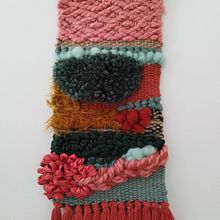 Meu projeto do curso: Introdução à tapeçaria em tear manual Ein Projekt aus dem Bereich Dekoration von Innenräumen, Erweiterungsentwicklung, Weben, Weben und Textildesign von Maria Santos - 09.10.2024