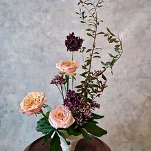 My project for course: Ikebana: flower arrangement for beginners. Decoration, Floral, Plant Design, Interior Decoration & Interior Design project by anna_gultaichuk - 10.15.2024