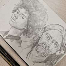 Mi proyecto del curso: Sketchbook de retrato: explora el rostro humano. Un progetto di Disegno artistico, Disegno, Disegno di ritratti, Sketchbook e Bozzetti di Laura Navarro Lorente - 16.10.2024
