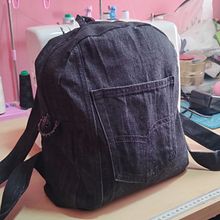 Mi proyecto del curso: Moda upcycling: Crea una mochila con prendas de segunda mano. Projekt z dziedziny Projektowanie mod, Wzornictwo, krawiectwo,  Sz, cie, Upc, cling i DIY użytkownika solediaz1506 - 16.10.2024