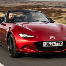 Bảng giá xe Mazda mới nhất 2024: Cập nhật chi tiết và những chương trình khuyến mại hấp dẫn. Product Design project by katahanoi70 - 10.18.2024