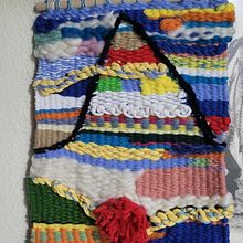 Mi proyecto del curso: Introducción al tejido en telar de bastidor. Un progetto di Interior Design, Design di accessori, Fiber Art, Tessitura e Textile Design di Paloma Campos - 18.10.2024