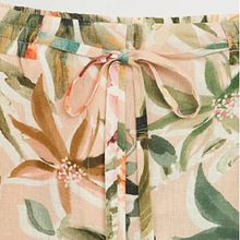 Watercolor Tropical Pattern for MANGO. Un progetto di Pattern design di Núria Belloc Rocasalbas - 21.10.2024