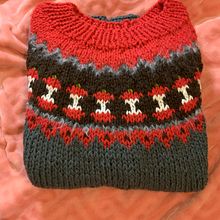 Mi proyecto del curso: Diseño y tejido de punto con la técnica jacquard. Accessor, Design, Fiber Arts, Knitting, and Textile Design project by sakottomitav - 05.03.2024