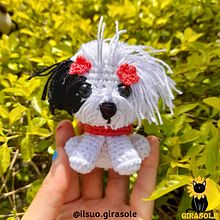 Mi proyecto del curso: Amigurumis: personas tejidas a crochet. Projekt z dziedziny Amigurumi, Craft, Sz, dełkowanie,  Tkactwo, Wzornictwo tekst, liów i Projektowanie zabawek użytkownika Luisa Varela - 30.10.2024