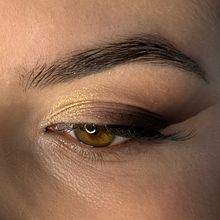 Il mio progetto del corso: Introduzione al make-up professionale. Art Direction, Fashion Design, Fashion Photograph, Film, Video, and TV project by Mocanu Bianca-Maria - 11.02.2024
