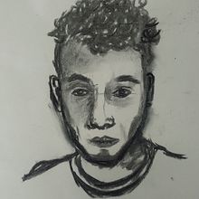 Autorretratos. Pencil Drawing, and Portrait Drawing project by Miguel Jácome - 10.31.2024