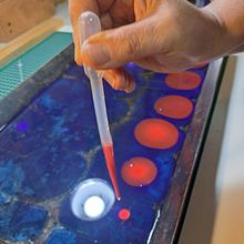 My project for course: Introduction to Marbled Fabric . Seni, Kerajinan, Dan Desain Editorial proyek oleh Profe Andrea - 11.05.2024