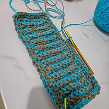 Crochet: prenda con una sola aguja . Un projet de Crochet de Janice Cuevas - 08.11.2024