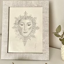 Rostro Virgen de Setefilla . Projekt z dziedziny Fotografia, Craft,  Sztuki piękne, Sketching, R, sunek ołówkiem, Kreat, wność,  R, sunek, Fotografia stud, jna, Fotografia art, st i czna użytkownika Marta Sánchez - 12.11.2024