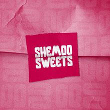 Shemoo Sweets. Un projet de Design  , et Design graphique de Ahmed Mohammed Desoky - 18.11.2024