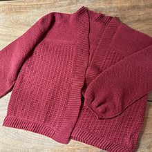 Mein Abschlussprojekt für den Kurs: Häkeln: Designe und kreiere Mode im Romantik-Look. Crochet, DIY, Fashion Design, Fiber Arts, and Textile Design project by jasminsipahi - 11.25.2024