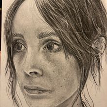 My project for course: Realistic Portrait with Graphite Pencil. Fine Arts, Drawing, Pencil Drawing, Traditional illustration, Portrait Drawing, Realistic Drawing, Artistic Drawing, Sketching, and Figure Drawing project by michennessy - 12.06.2024