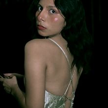 Detonación de luz . Photograph, Fine-Art Photograph, Portrait Photograph, Photographic Lighting & Interior Photograph project by Mariana Salas - 12.16.2024