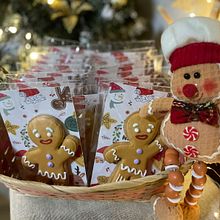 Galletitas para vender. Design, DIY, and Painting project by diana_gochoa - 12.17.2024