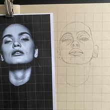 Portrait fusain. Un projet de Beaux Arts, Dessin, Dessin artistique, Dessin de portrait, Dessin réaliste et Illustration traditionnelle de Jim rodriguez - 17.12.2024