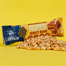 Protein Bar. Art Direction, Creativit, Product Photograph, Set Design, and Studio Photograph project by Patrícia Sá - 12.20.2024
