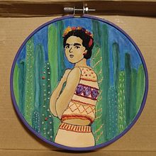 Frida con nopales. Un progetto di Ricamo, Pittura ad acquerello e Textile Design di lomira - 22.12.2024