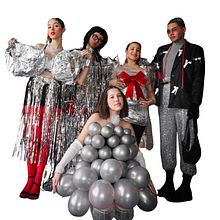 Looks photoshop navideño. Design, and Fashion Design project by Junior Romero - 12.29.2024