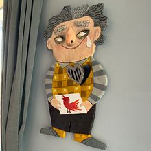 Paper Mache Happy-Sad Man. Projekt z dziedziny To, art, Projektowanie zabawek, Projektowanie postaci, Kreat, wne zabaw, z dziećmi, Trad, c i jna ilustracja użytkownika Stefana Argirova - 05.01.2025