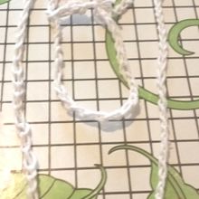 Aros y pulseras  tejidos ( de mi autoría) y a base de cadenetas.. Un projet de Art textile de FRancisca Andrea EStay LAuria - 10.01.2025