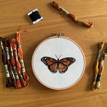 Técnicas de bordado realista: mariposa Ein Projekt aus dem Bereich Stickerei, Traditionelle Illustration und Textildesign von anazahara - 12.01.2025