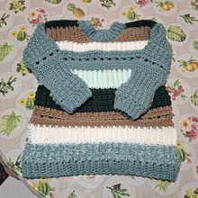 mi primer jersey berry. Projekt z dziedziny Sz, dełkowanie, Projektowanie mod,  Tkactwo, Wzornictwo tekst i liów użytkownika jesusyantonio73 - 13.01.2025