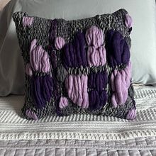 Purple and Gray Cushion. Accessor, Design, Arts, Crafts, Decoration, Embroider, Fiber Arts, Textile Design, and Weaving project by patty_fulton - 01.15.2025