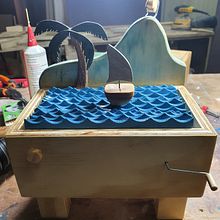 Autómata 1 - olas. Art To, s, Character Design, Sculpture, To, Design, and Woodworking project by Cesar Nuñez - 01.16.2025