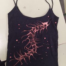 Disseny samarreta TEG. Un progetto di Textile Design, Design e Creatività di lagelabertt - 16.01.2025