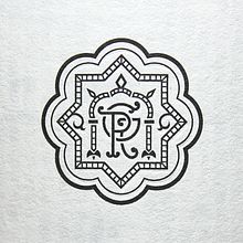 GR Monogram. Un projet de Design graphique, Création de logos, T , et pographie de Santiago Durieux - 17.01.2025