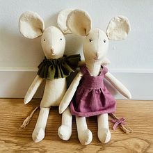 Muñecos de trapo. Arts, Crafts, Character Design, Patternmaking, Dressmaking, Sewing, To, and Design project by luisgarciaestrades - 01.27.2025