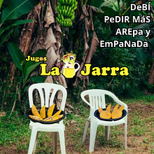 debi tirar mas fotos. Un progetto di Fotografia, Br, ing, Br, identit, Direzione artistica, Fotografia con smartphone, Fotografia di prodotti, Social media, Instagram e Fotografia per Instagram di Jonathan Camacho - 27.01.2025