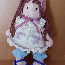 Muñeca Lily Ann. Un proyecto de Amigurumi, Artesanía, Crochet, Tejido, Diseño textil y Diseño de juguetes de Lorena González - 27.01.2025