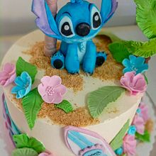 Stitch. Cake Decorating project by carolina pesce - 02.06.2025