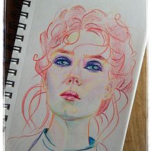 portrait aux crayons de bois. Colored Pencil Drawing, Drawing, Portrait Drawing, and Sketchbook project by Thaïs Barbieux - 02.09.2025